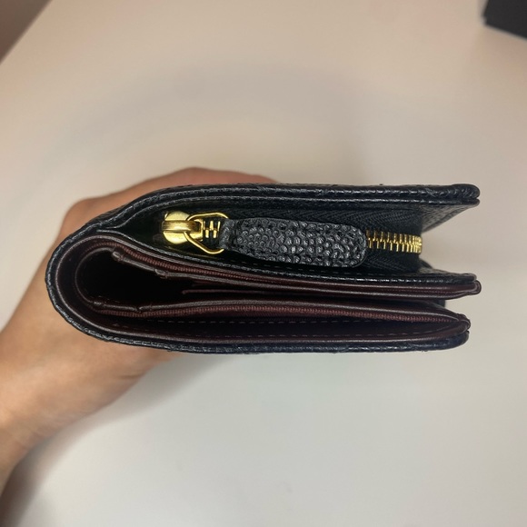 SOLD❌ Authentic Chanel Medium French Wallet - Picture 4 of 9